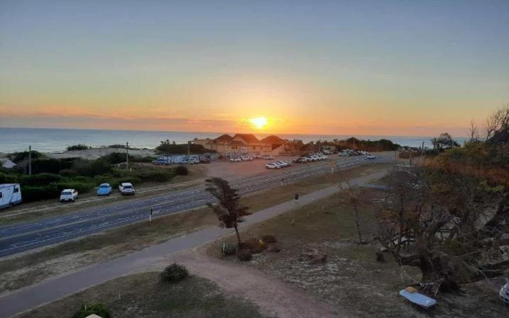 Playa Grande Hotel Piriapolis Exterior photo