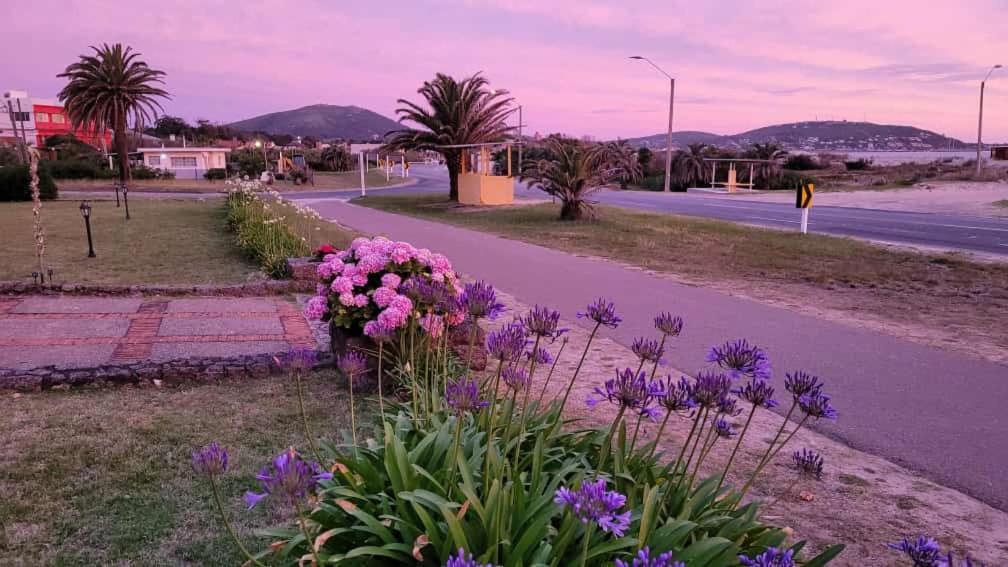 Playa Grande Hotel Piriapolis Exterior photo