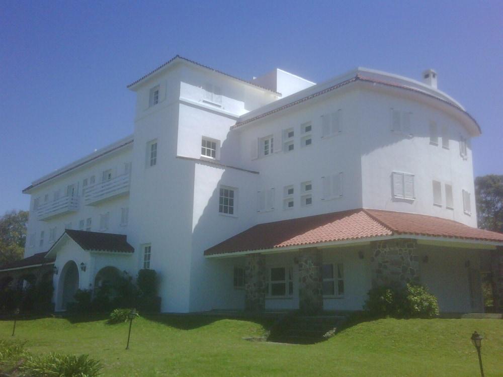 Playa Grande Hotel Piriapolis Exterior photo